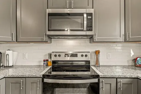 1440 Mandolin Avenue Grottoes VA 24441