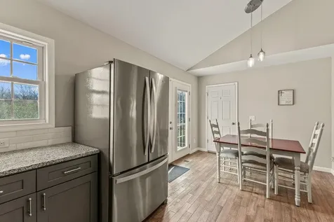 1440 Mandolin Avenue Grottoes VA 24441