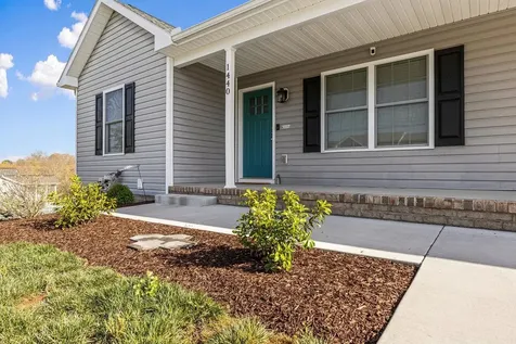 1440 Mandolin Avenue Grottoes VA 24441