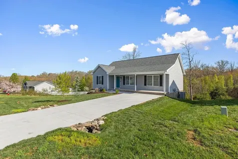 1440 Mandolin Avenue Grottoes VA 24441