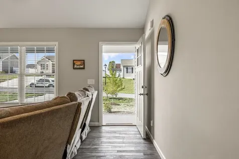 1440 Mandolin Avenue Grottoes VA 24441