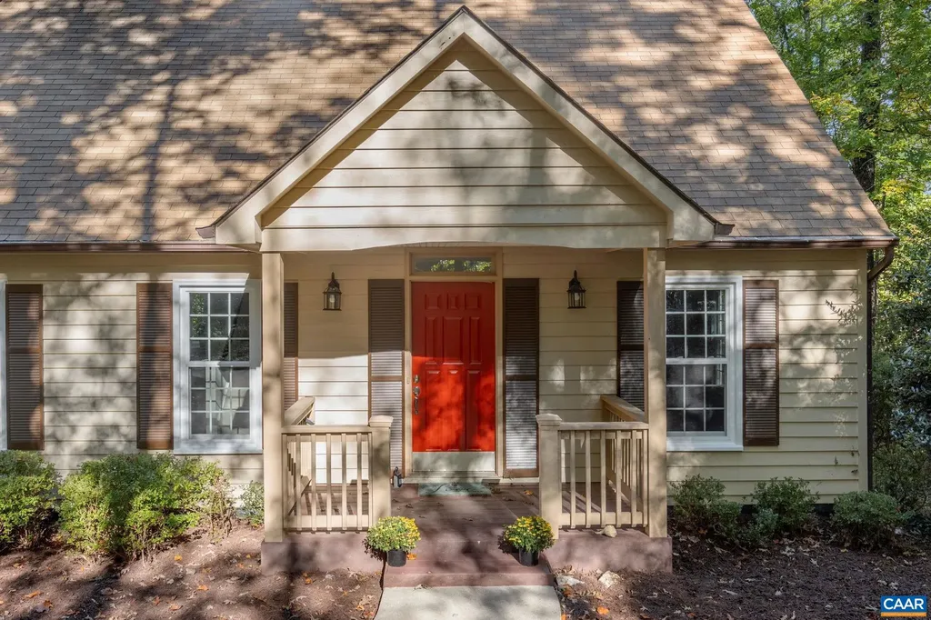 13 Chatham Lane Palmyra VA 22963