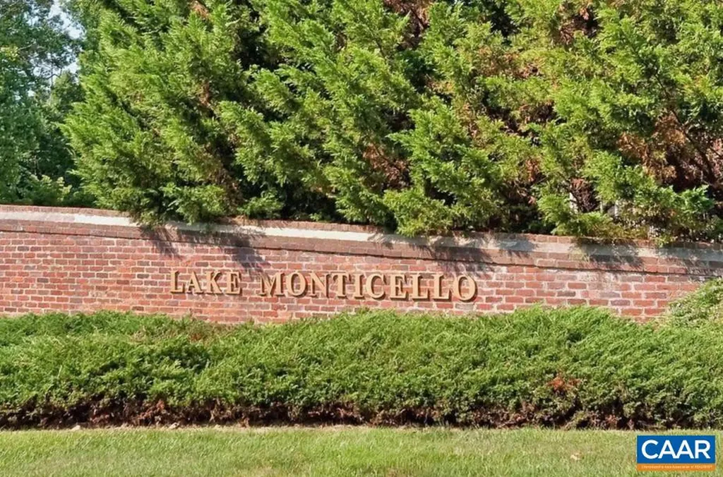 13 Chatham Lane Palmyra VA 22963