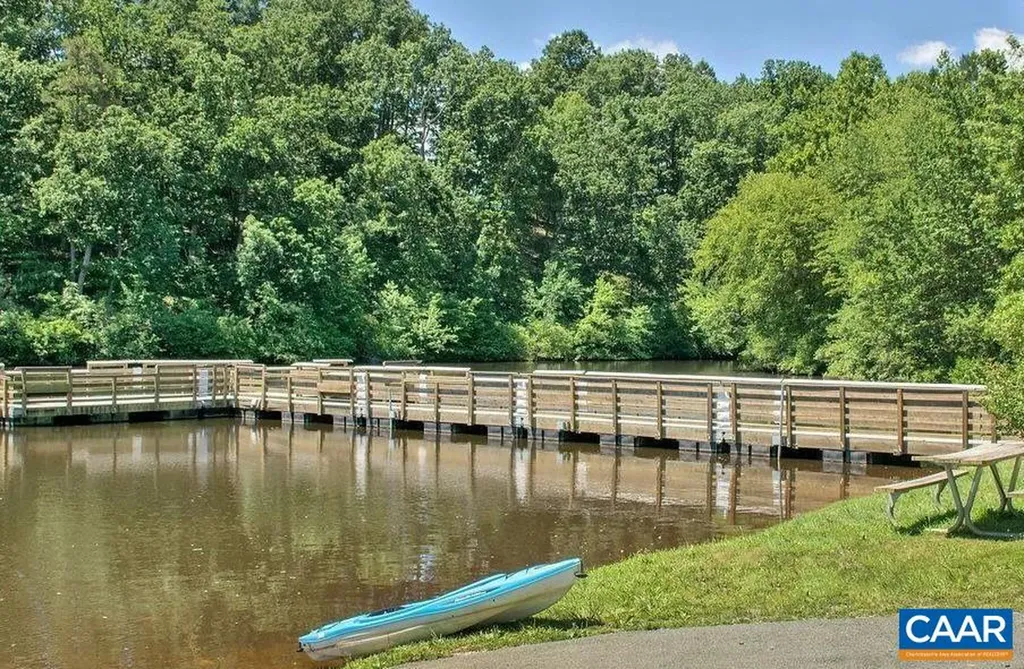 13 Chatham Lane Palmyra VA 22963