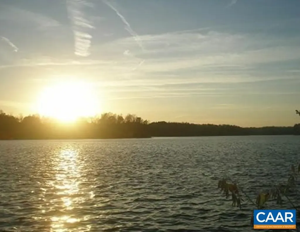 13 Chatham Lane Palmyra VA 22963