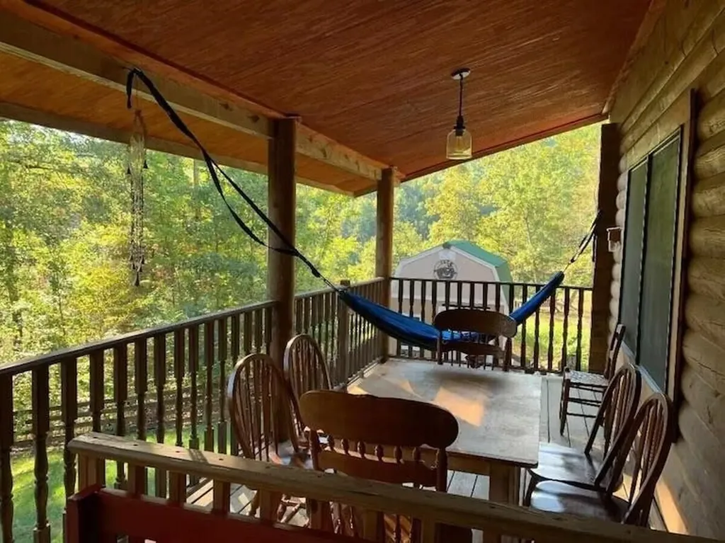 2025 Cutbank Lane Elkton VA 22827