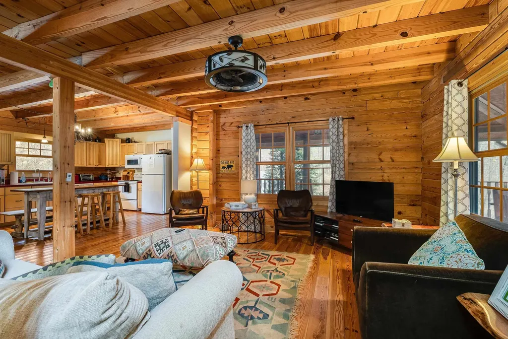 2025 Cutbank Lane Elkton VA 22827