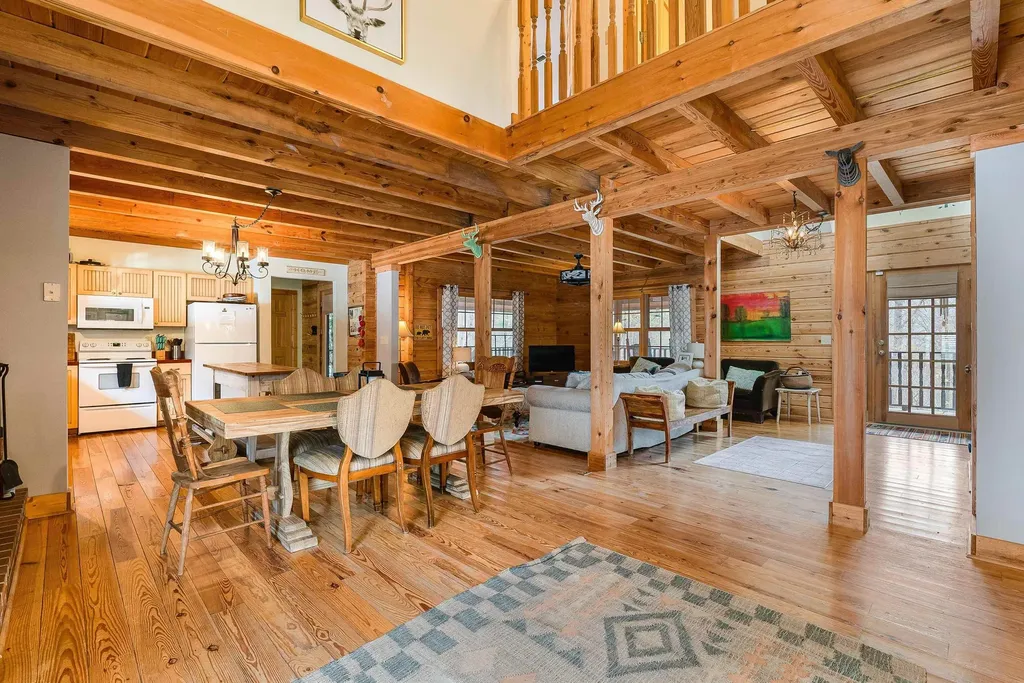 2025 Cutbank Lane Elkton VA 22827