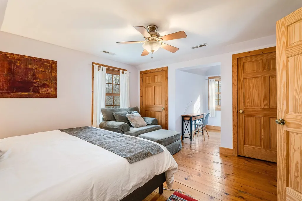 2025 Cutbank Lane Elkton VA 22827