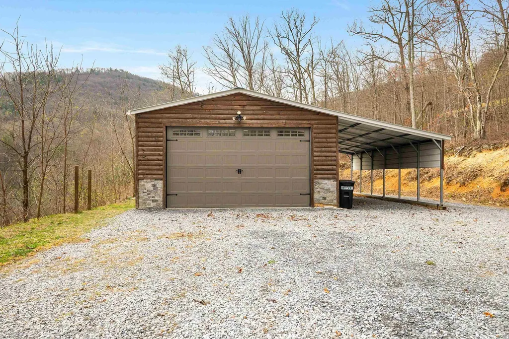 2025 Cutbank Lane Elkton VA 22827