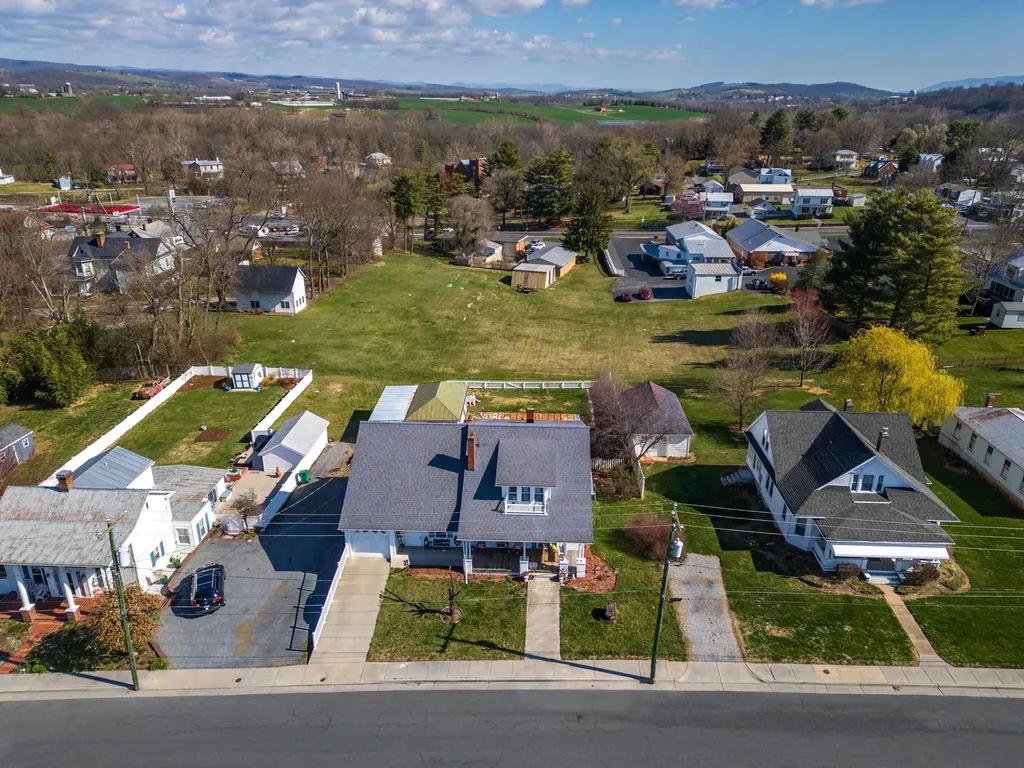 133 Mason Street Broadway VA 22815