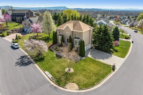160 Leonard Court Harrisonburg VA 22801