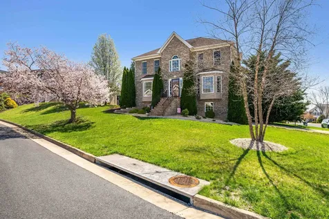 160 Leonard Court Harrisonburg VA 22801