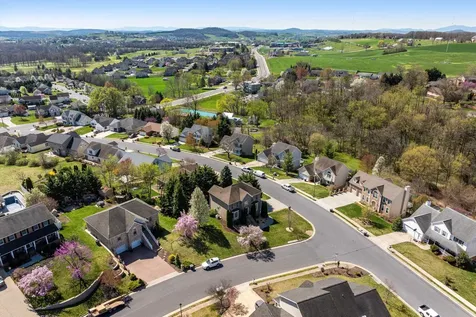 160 Leonard Court Harrisonburg VA 22801