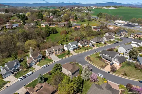 160 Leonard Court Harrisonburg VA 22801