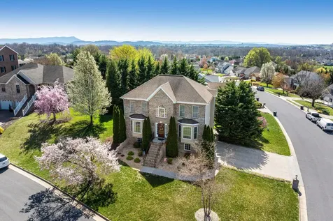 160 Leonard Court Harrisonburg VA 22801