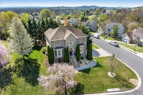 160 Leonard Court Harrisonburg VA 22801