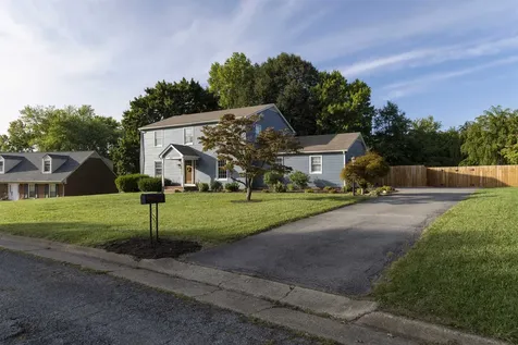 2822 Jefferson Lane Waynesboro VA 22980