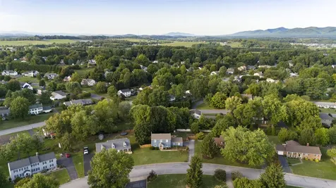 2822 Jefferson Lane Waynesboro VA 22980