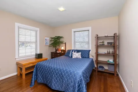 98 York Avenue Stuarts Draft VA 24477