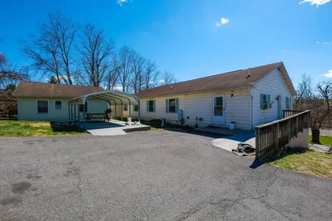 526 Stoney Creek Boulevard Edinburg VA 22824