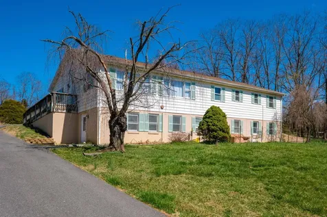 526 Stoney Creek Boulevard Edinburg VA 22824