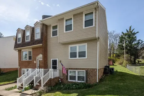 165 Wakefield Place Harrisonburg VA 22801