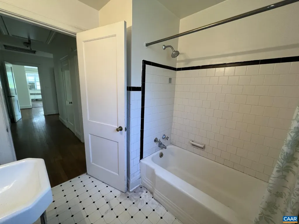 1515 Rutledge Avenue Charlottesville VA 22903