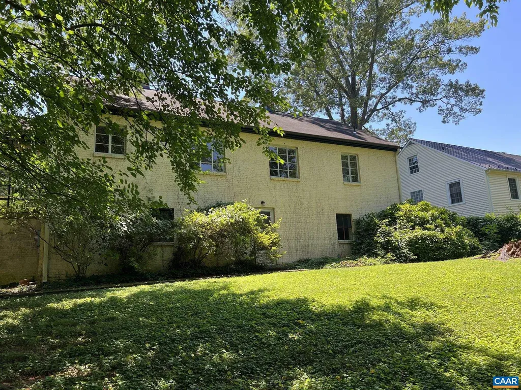 1515 Rutledge Avenue Charlottesville VA 22903