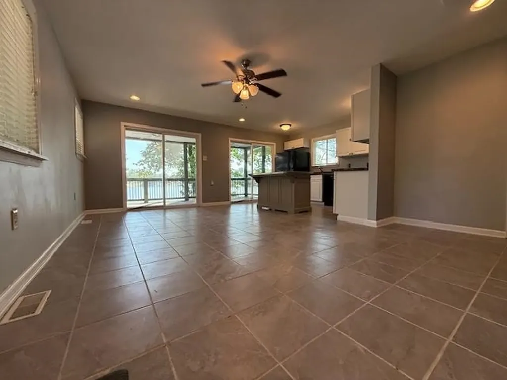 1249 Lakeshore Drive N Louisa VA 23093