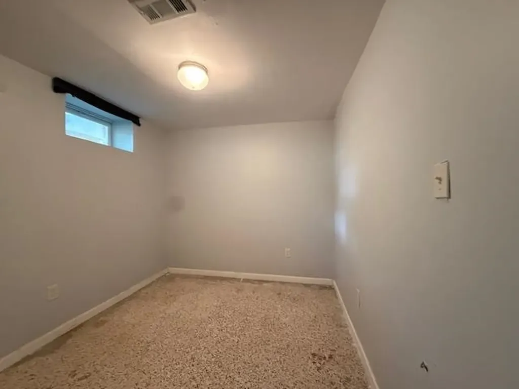 1249 Lakeshore Drive N Louisa VA 23093