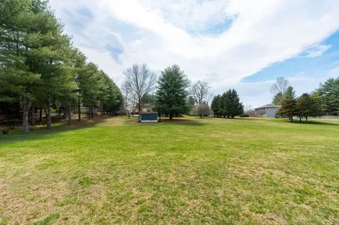 53 Fort River Road Verona VA 24482