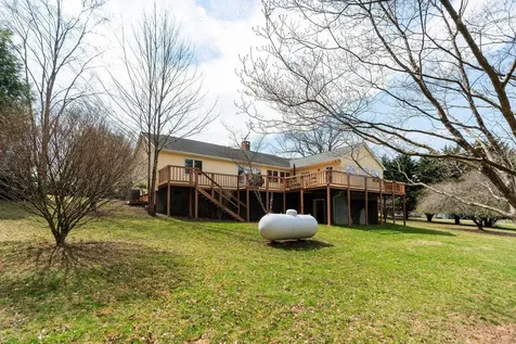 53 Fort River Road Verona VA 24482