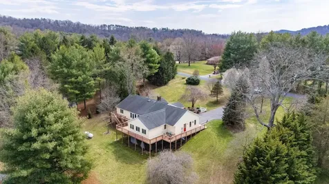 53 Fort River Road Verona VA 24482