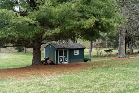 53 Fort River Road Verona VA 24482