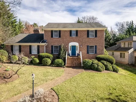 138 Fairway Drive Harrisonburg VA 22802