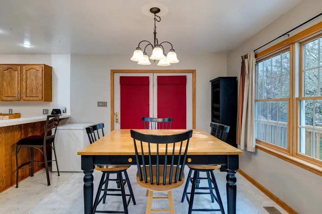 386 Gold Drive Broadway VA 22815