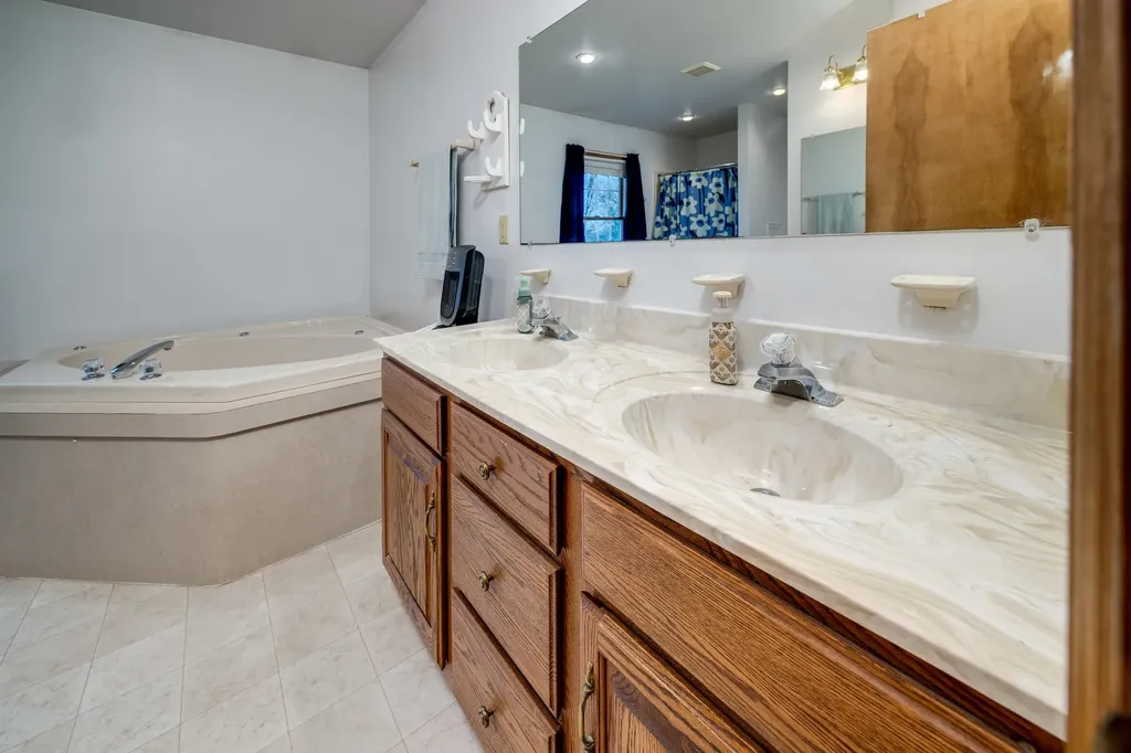 386 Gold Drive Broadway VA 22815