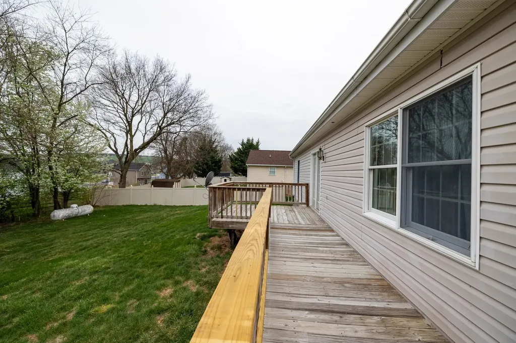 386 Gold Drive Broadway VA 22815