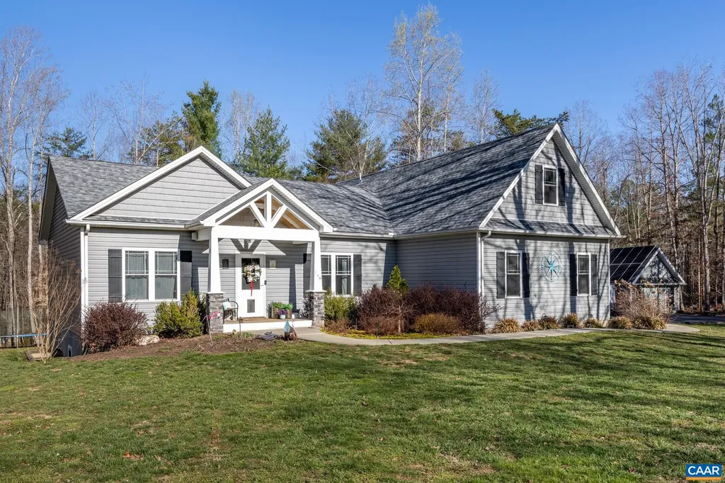 149 Sweetwater Way Keswick VA 22947