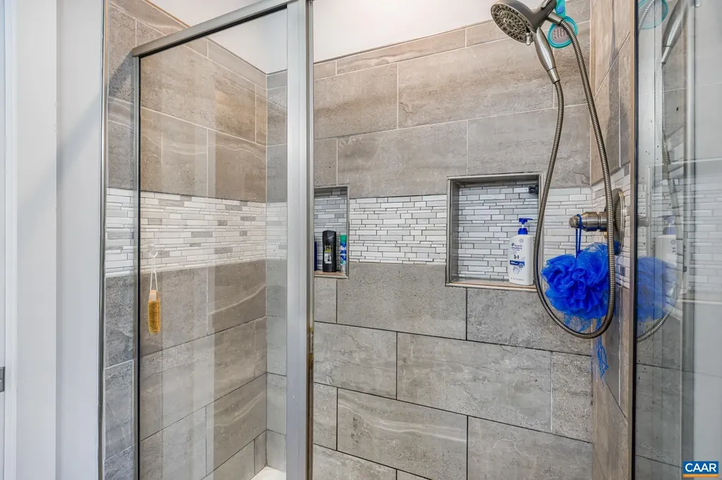 149 Sweetwater Way Keswick VA 22947