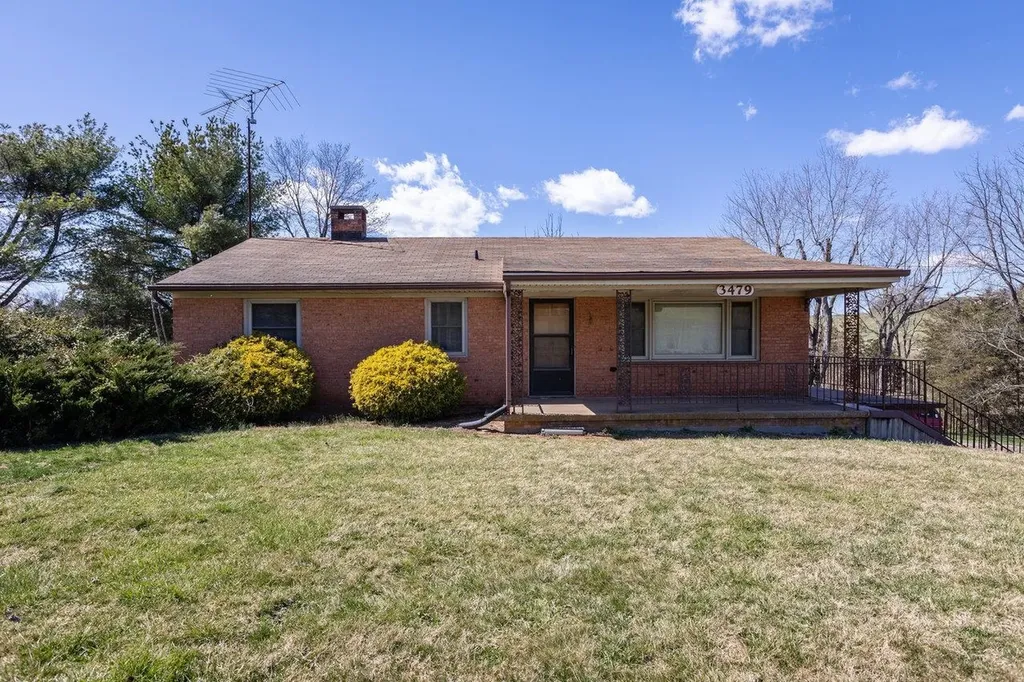 3479 Harpine Highway Rockingham VA 22802