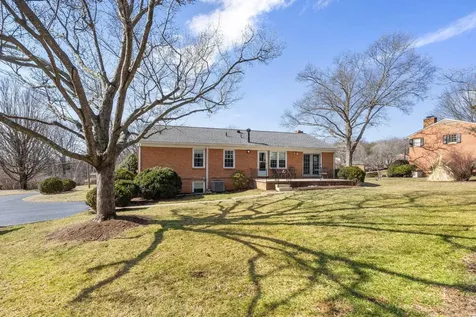 410 Rainbow Drive Staunton VA 24401
