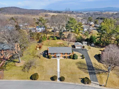 410 Rainbow Drive Staunton VA 24401