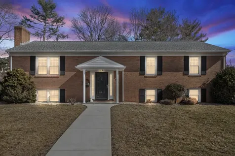 410 Rainbow Drive Staunton VA 24401