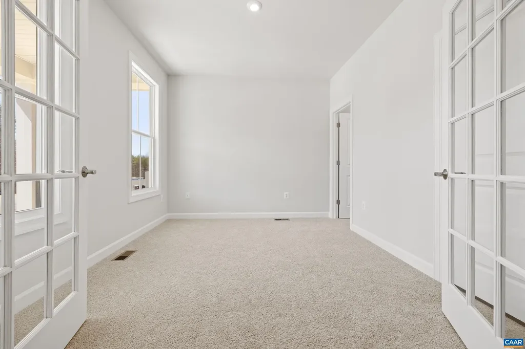 33 Whisperwood Court Troy VA 22974