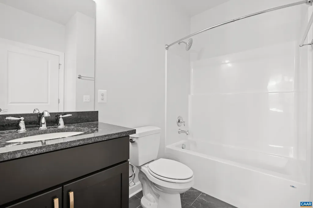 33 Whisperwood Court Troy VA 22974