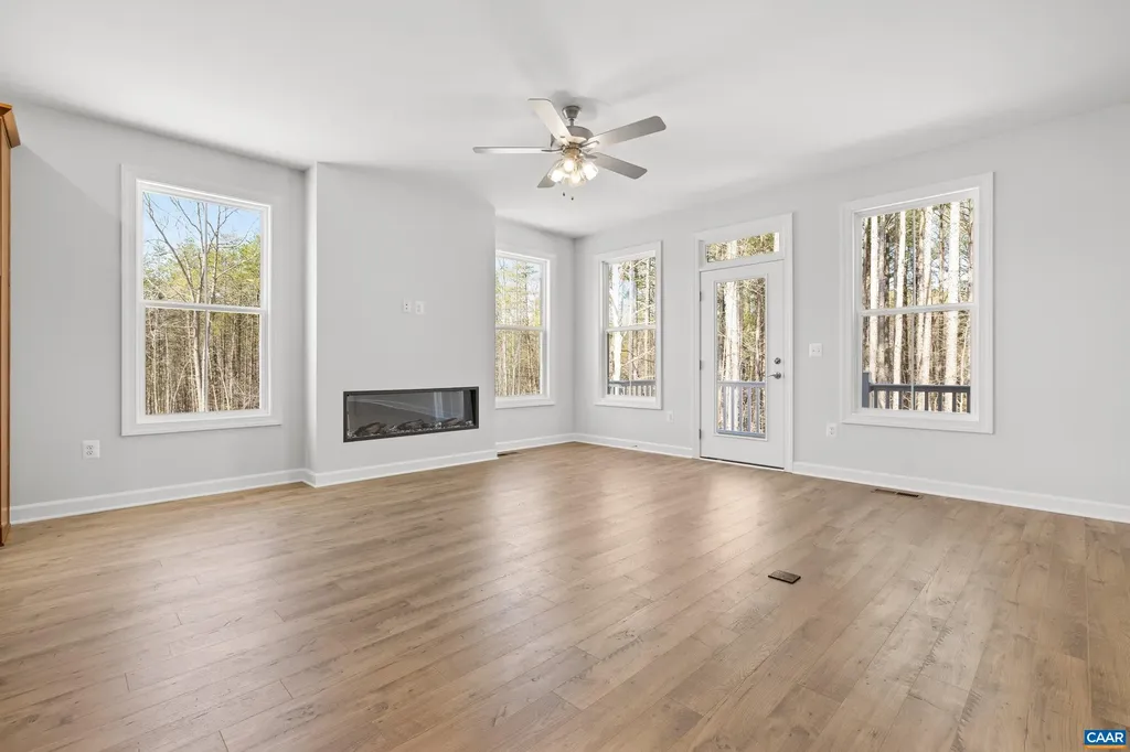 33 Whisperwood Court Troy VA 22974