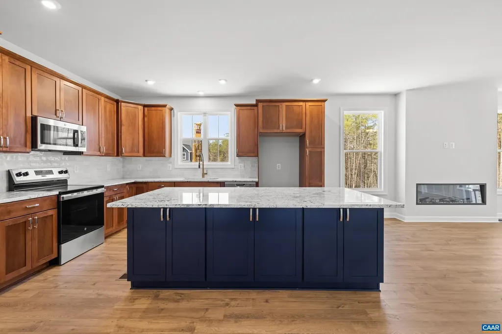 33 Whisperwood Court Troy VA 22974