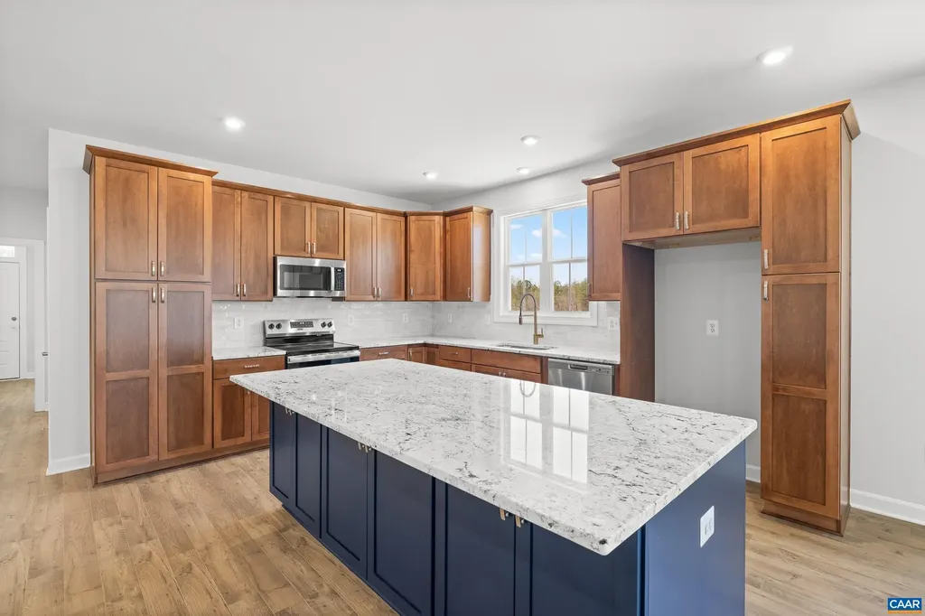 33 Whisperwood Court Troy VA 22974